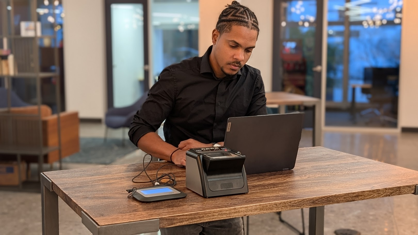 Philip Lilavois working